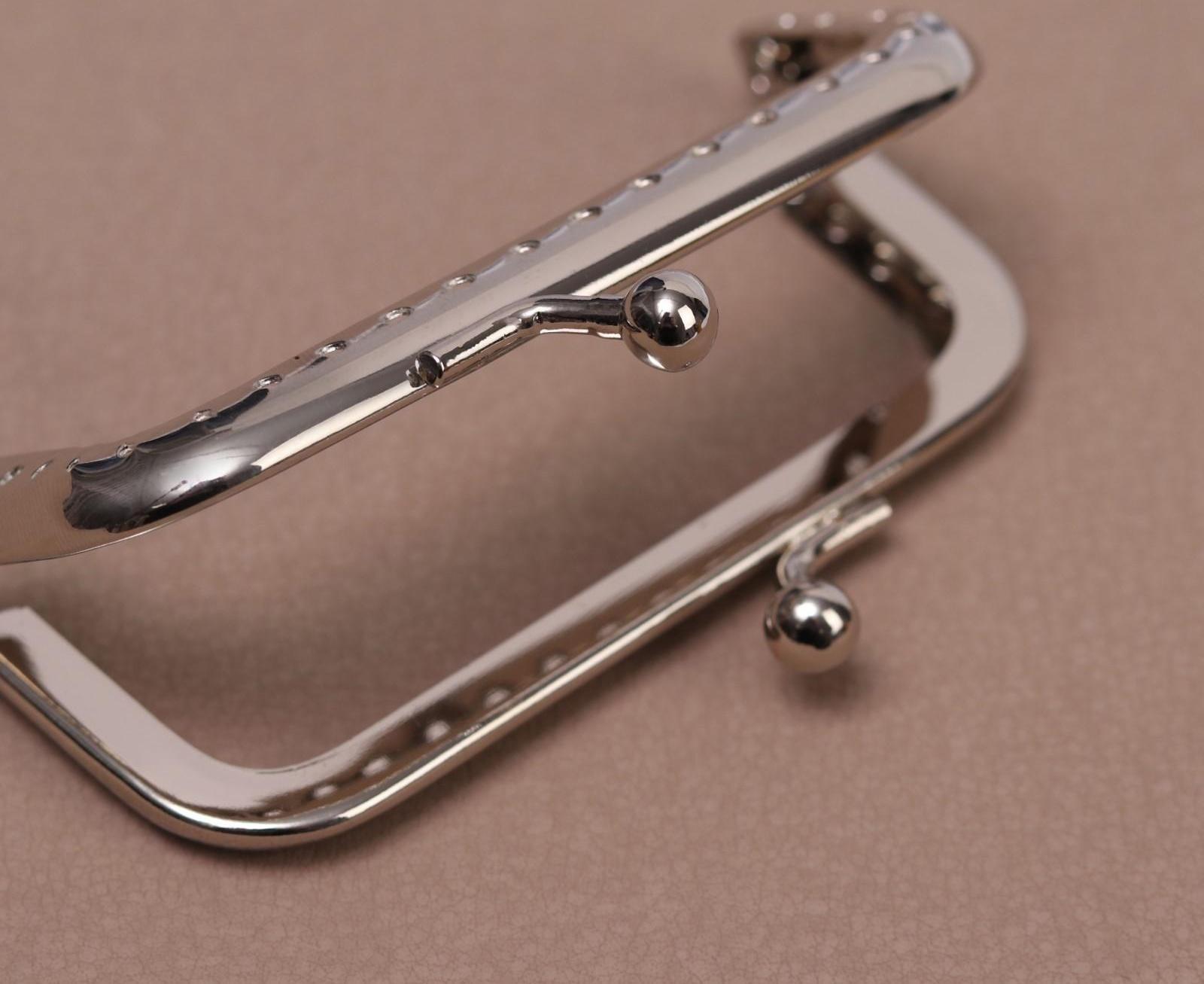 Фермуар пришивной «Прямоугольник», 8 × 5 см, цвет серебряный