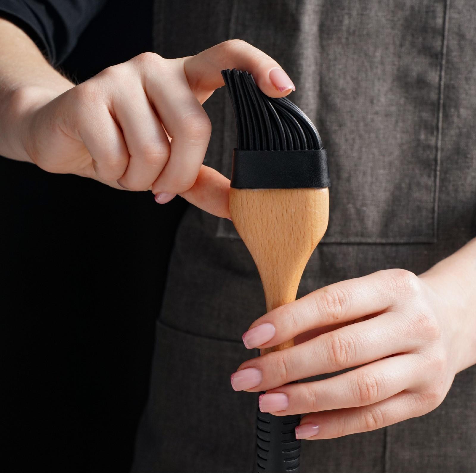 Кисть Доляна «Макота», 24 см