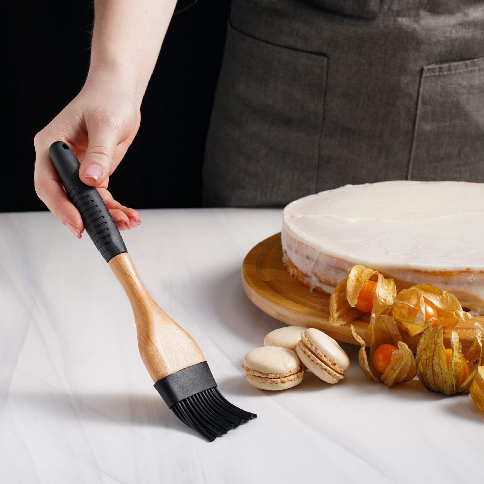 Кисть Доляна «Макота», 24 см