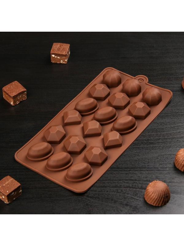 Форма для льда и кондитерских украшений Доляна «Огранка», 22×11 см, силикон, 18 ячеек, цвет МИКС