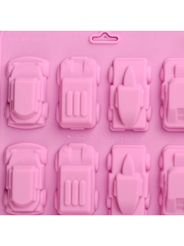 Форма для льда и кондитерских украшений Доляна «Автомобили», 22×10×1,8 см, силикон, 20 ячеек, цвет МИКС