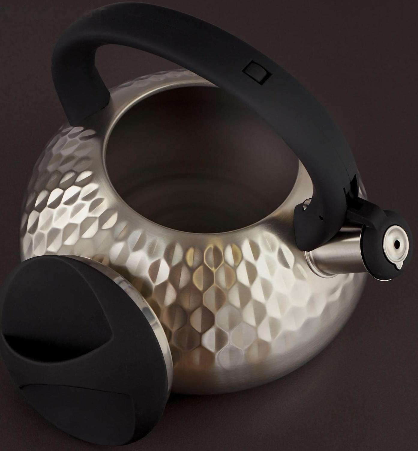 Чайник со свистком из нержавеющей стали Magistro Glow, 3 л, индукция, ручка soft-touch, цвет серебряный