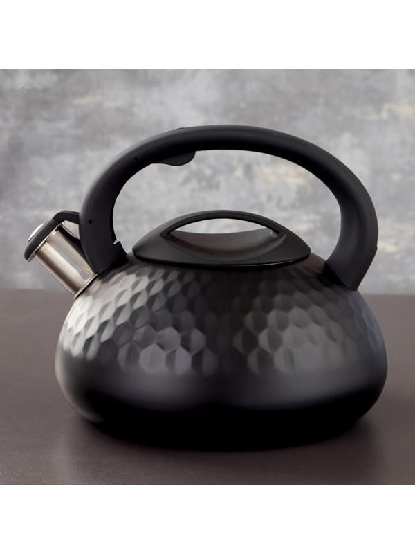 Чайник со свистком из нержавеющей стали Magistro Glow, 3 л, индукция, ручка soft-touch, цвет чёрный