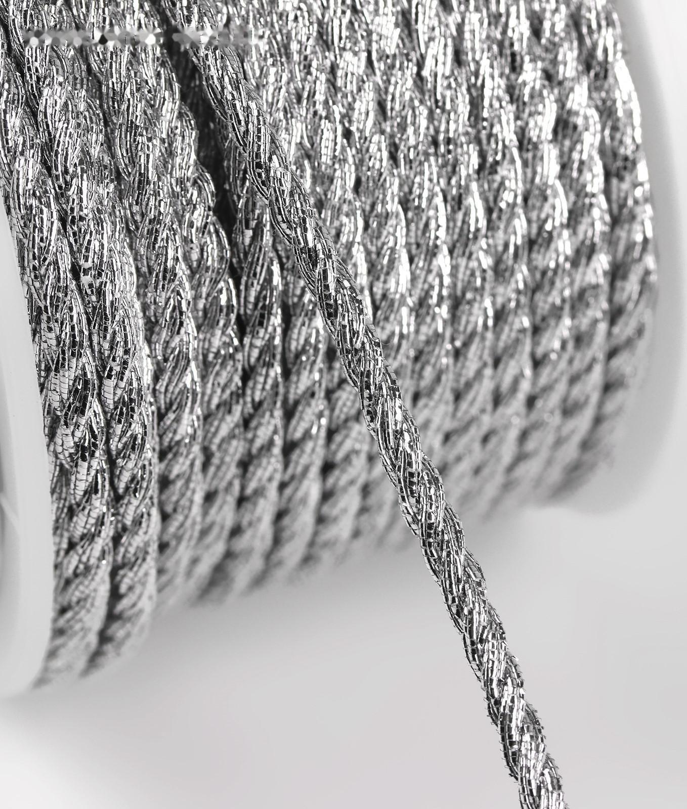 Нить для плетения, d = 4 мм, 15 ± 1 м, цвет серебряный