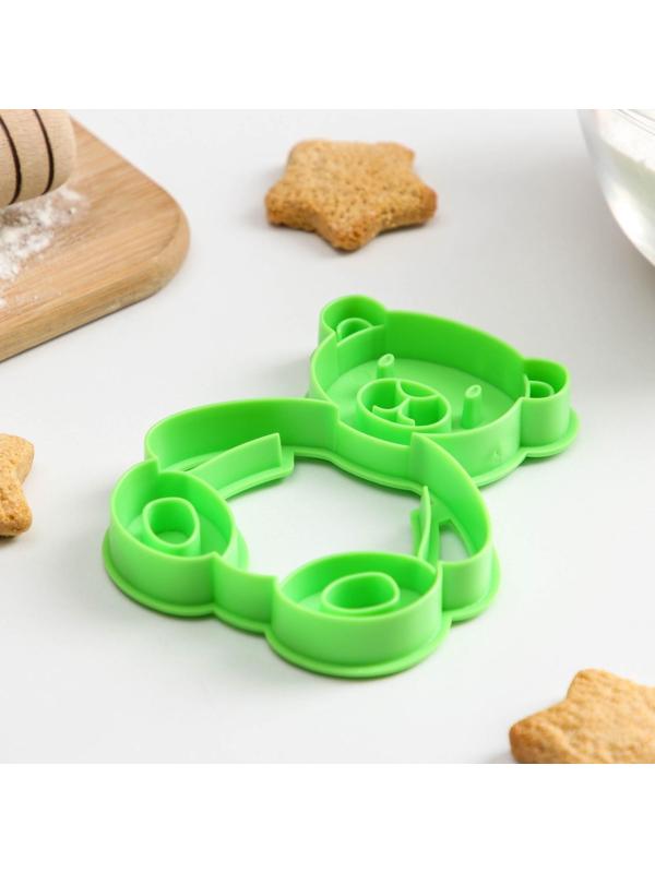 Форма для печенья и пряников «Мишка», цвет зелёный