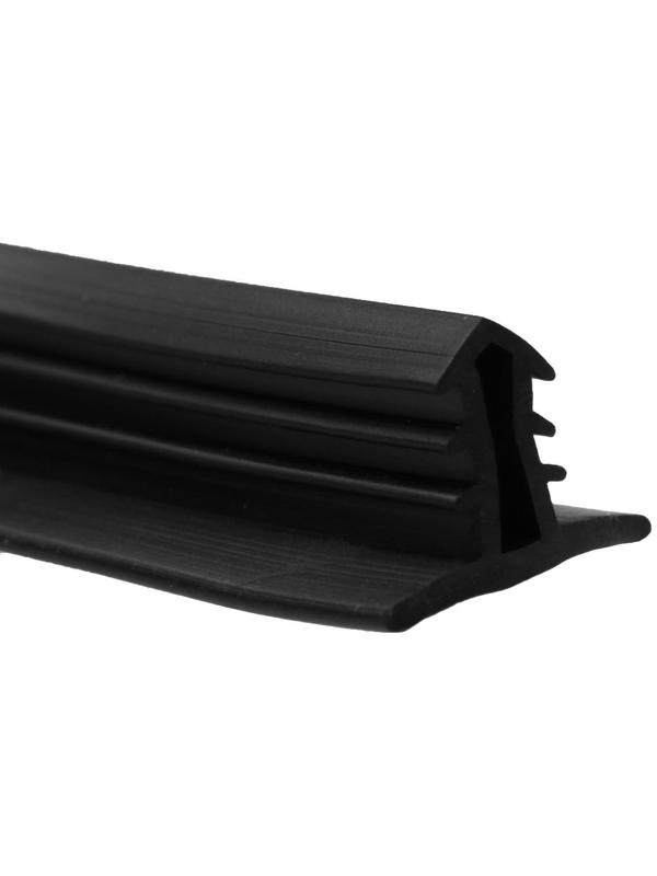 Уплотнитель лобового стекла TORSO, 1.6 м, черный