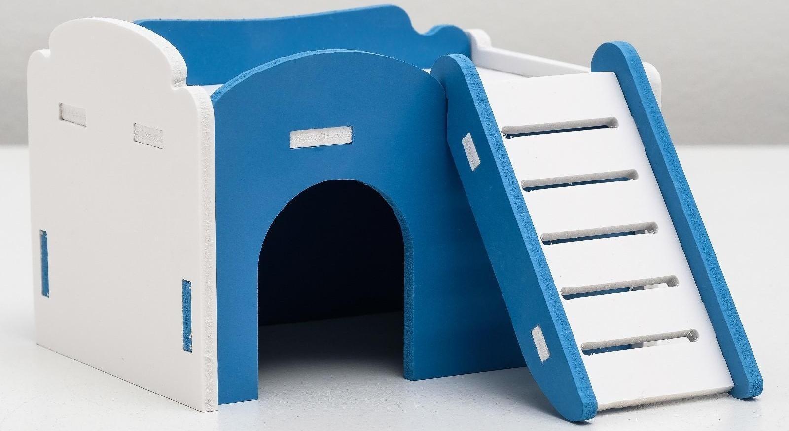 Дом для грызунов с лесенкой и террасой, микс