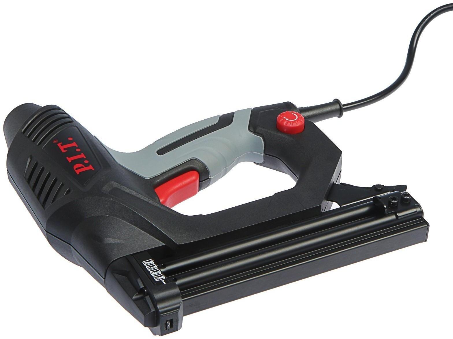 Степлер электрический P.I.T. PST6001-C, 2000 Вт, 20 шт/мин, магазин 100 шт., скобы/гвозди