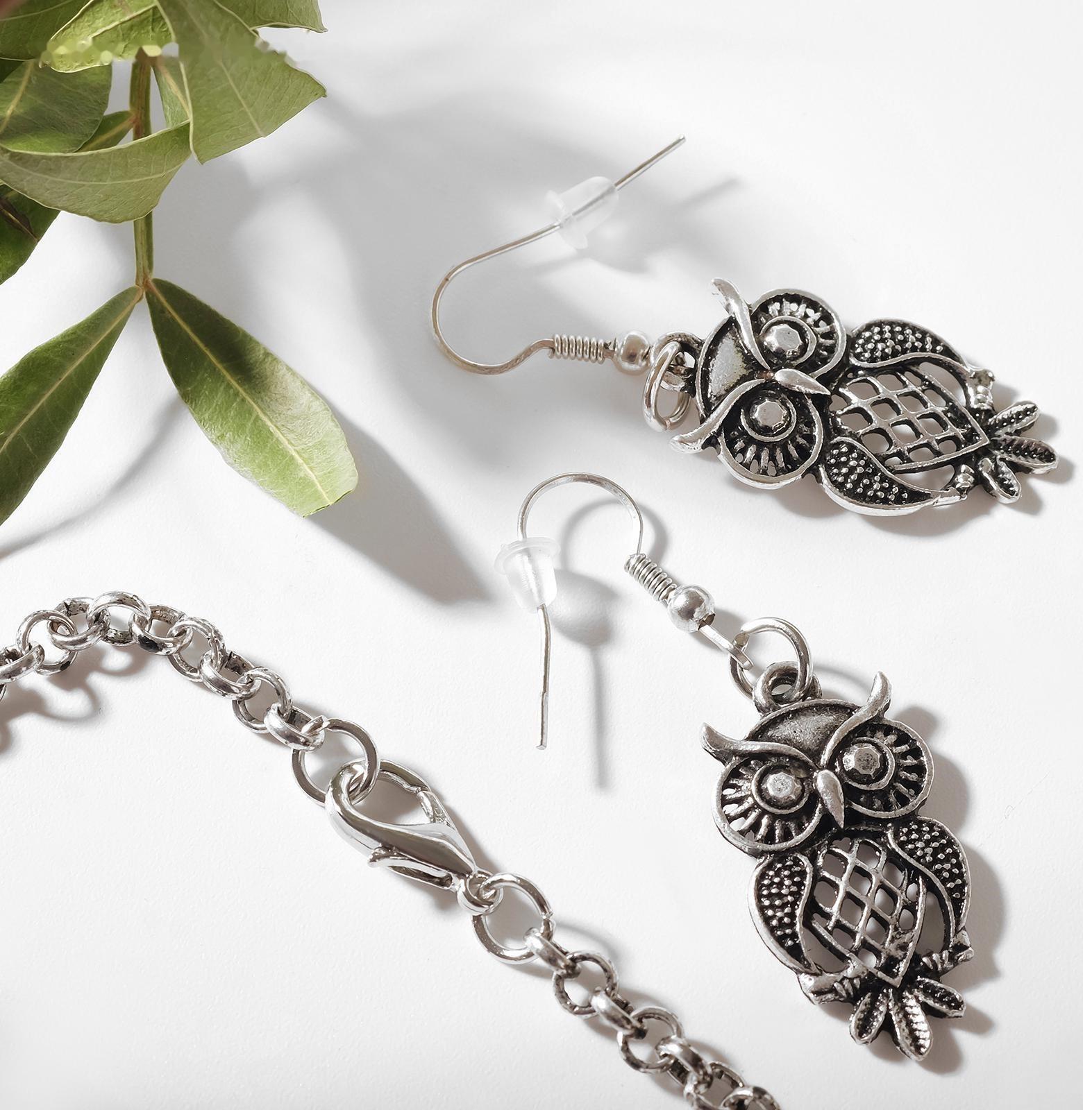 Гарнитур ассорти: серьги, кулон 