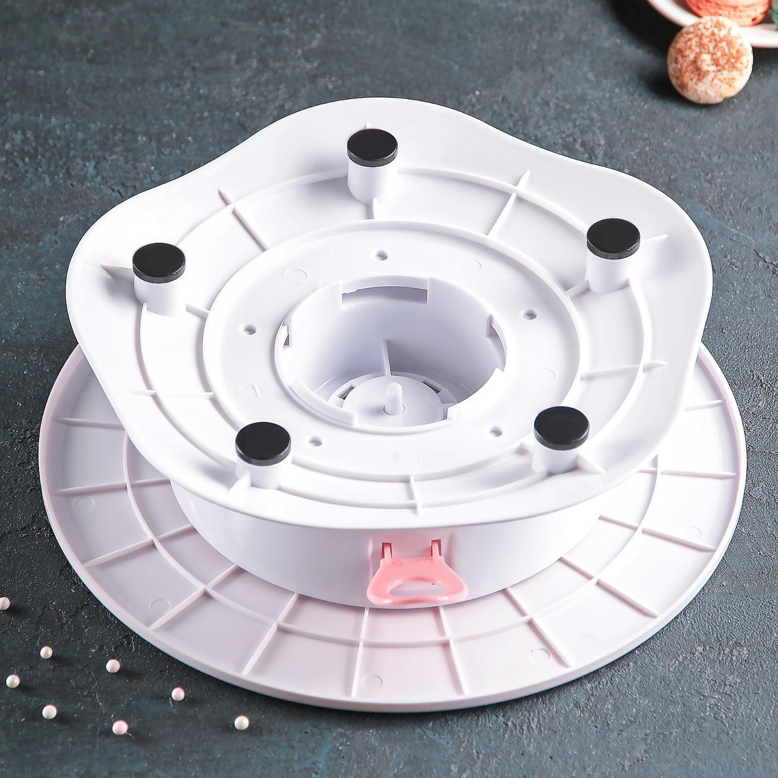 Подставка для торта вращающаяся, 28,5×9 см, с разлиновкой и стопером, цвет МИКС