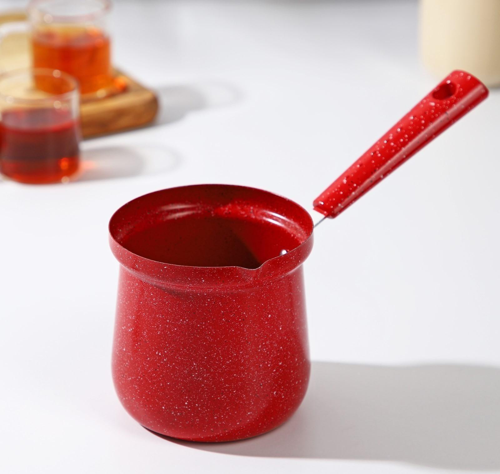 Турка Доляна «Мрамор рэд», 500 мл, d=9 см, пластиковая ручка, антипригарное покрытие, индукция, цвет красный