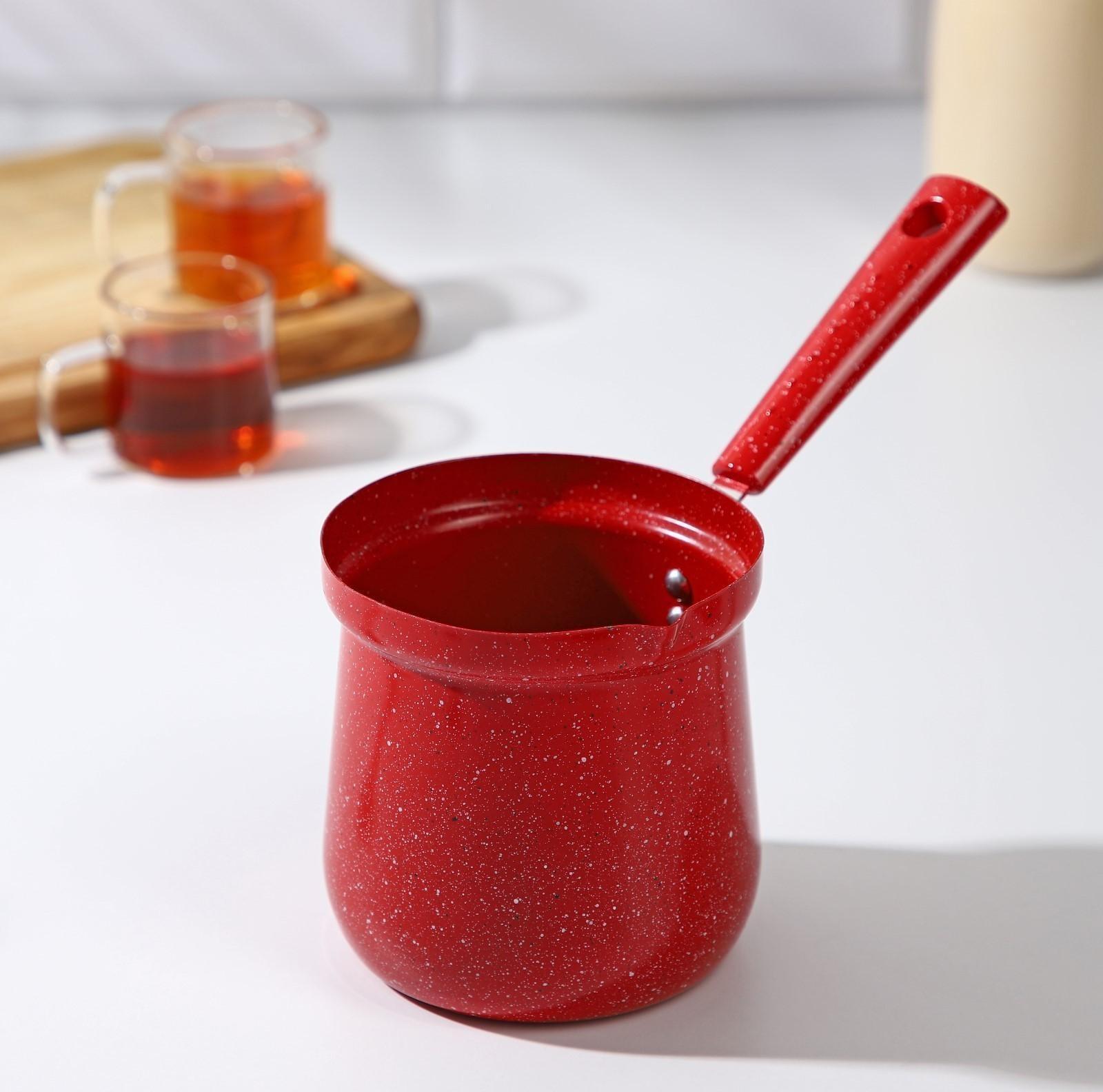 Турка Доляна «Мрамор рэд», 700 мл, d=10 см, пластиковая ручка, антипригарное покрытие, индукция, цвет красный