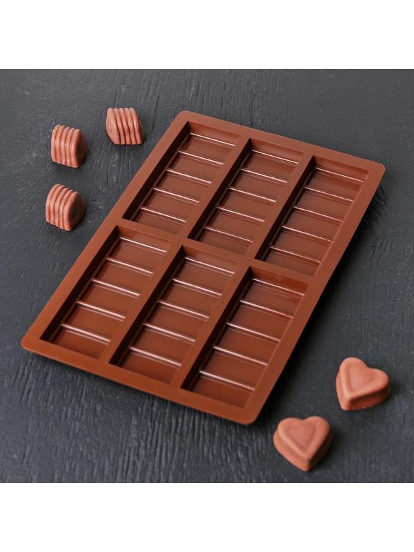 Форма для шоколада силиконовая «Плитка», 26×17×1,5 см, 6 ячеек (11,3×4,4 см), цвет шоколадный
