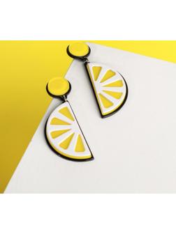 Серьги пластик 