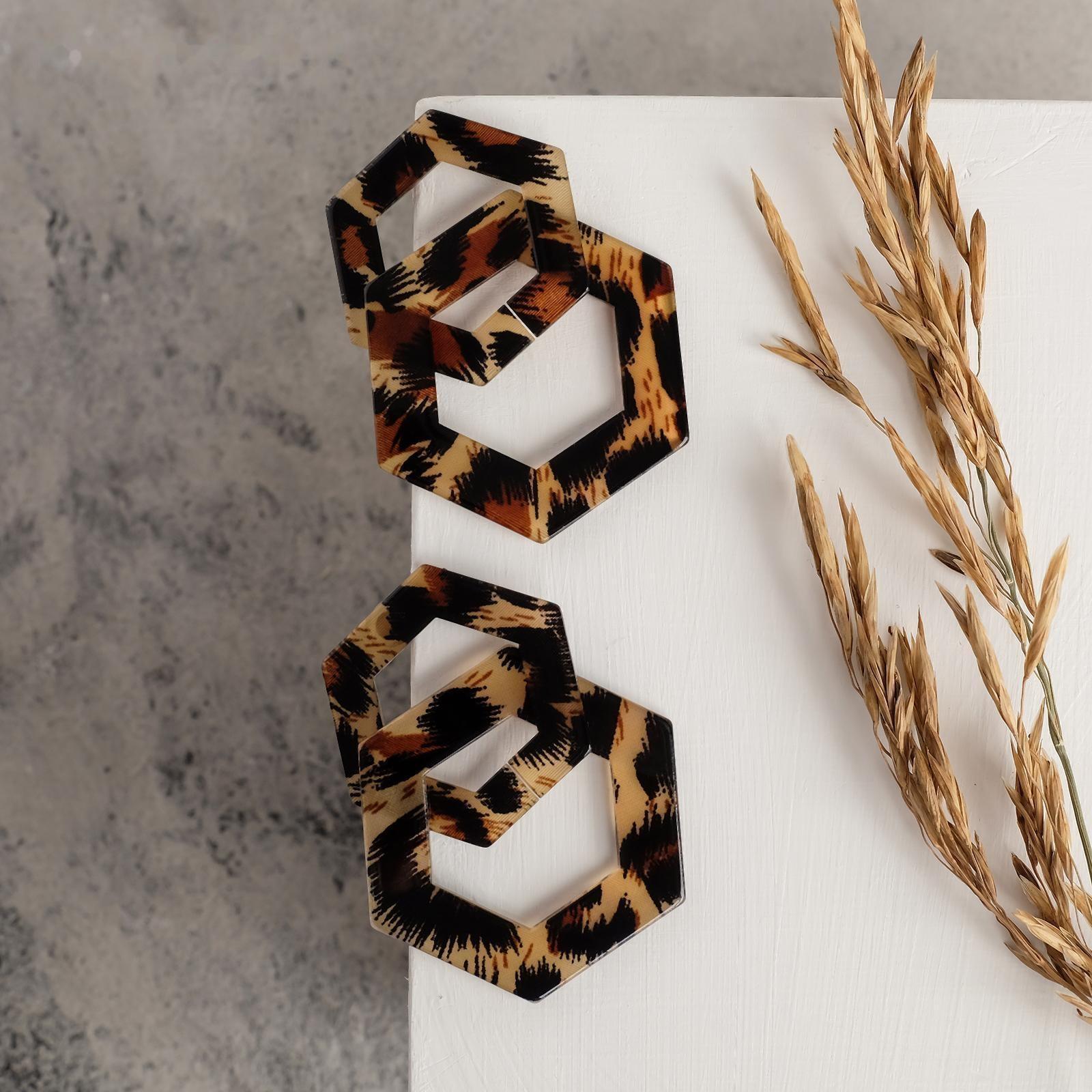 Серьги пластик 