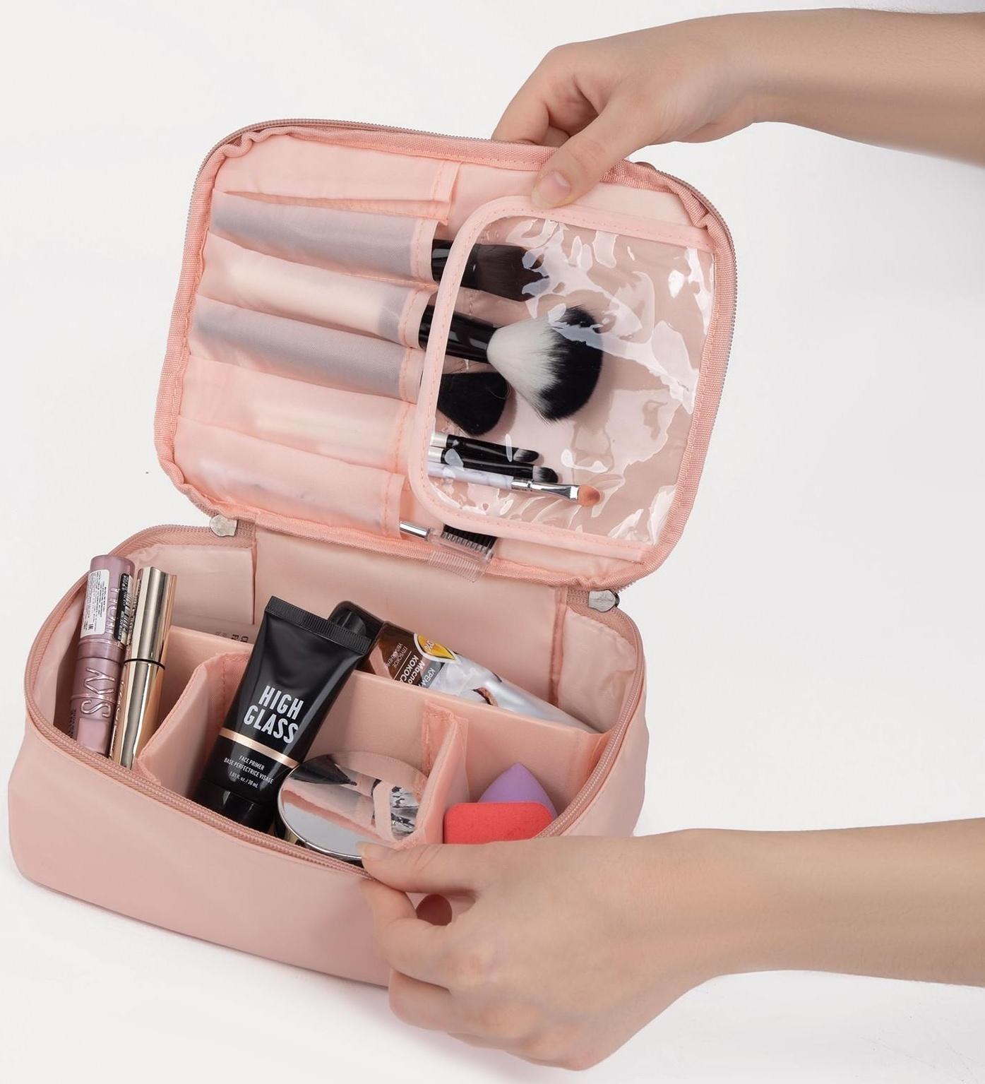 Косметичка на молнии, цвет розовый