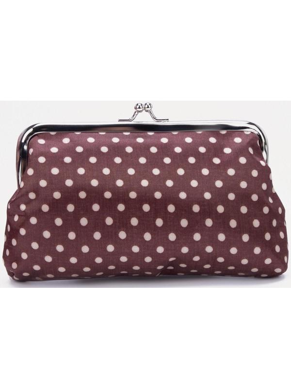 Косметичка на фермуаре, цвет коричневый