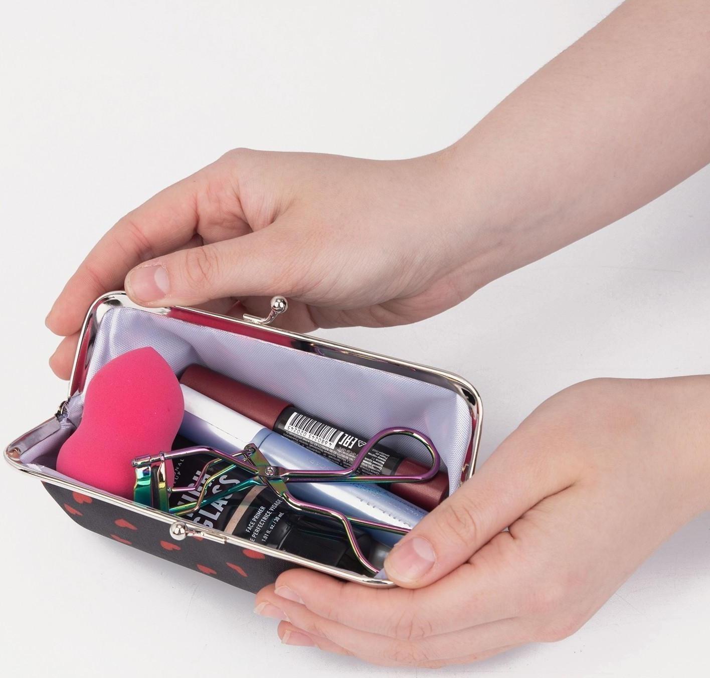 Косметичка на фермуаре, цвет чёрный/красный