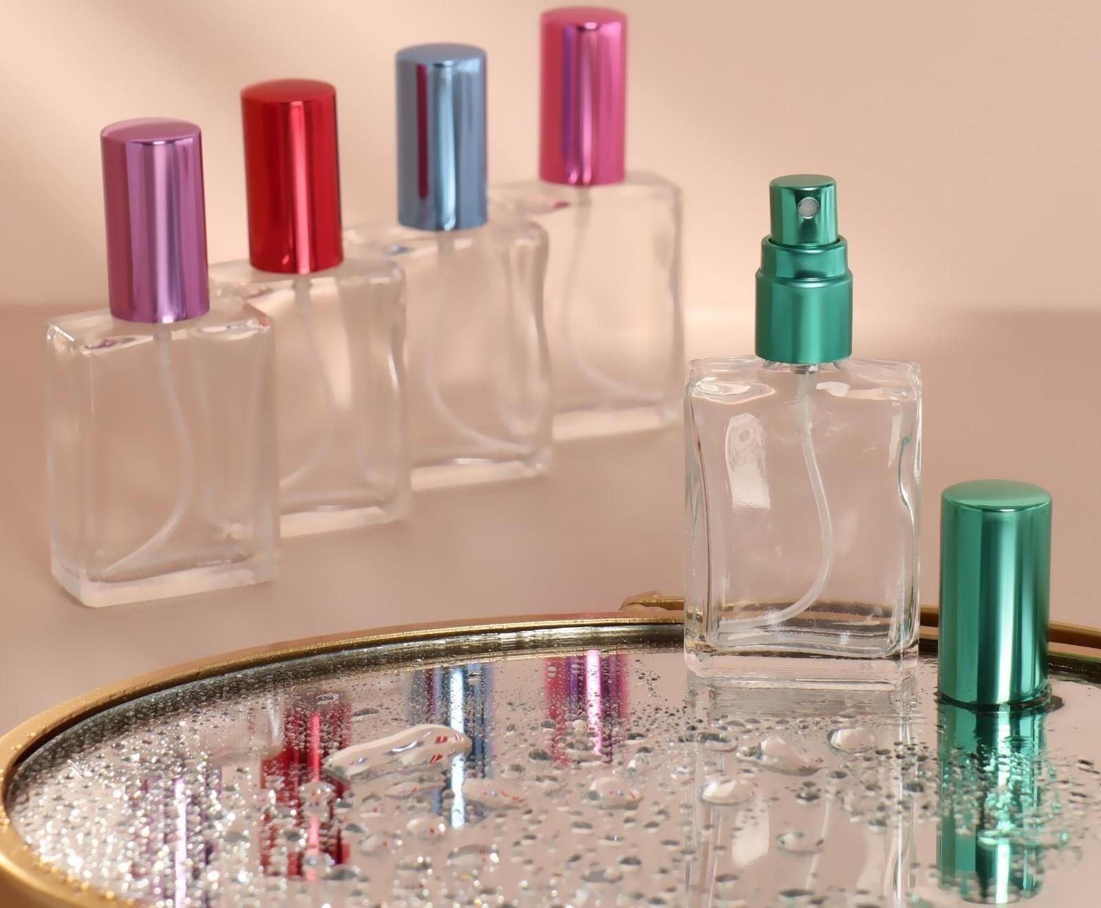 Флакон стеклянный для парфюма «Классика», с распылителем, 15 мл, цвет МИКС