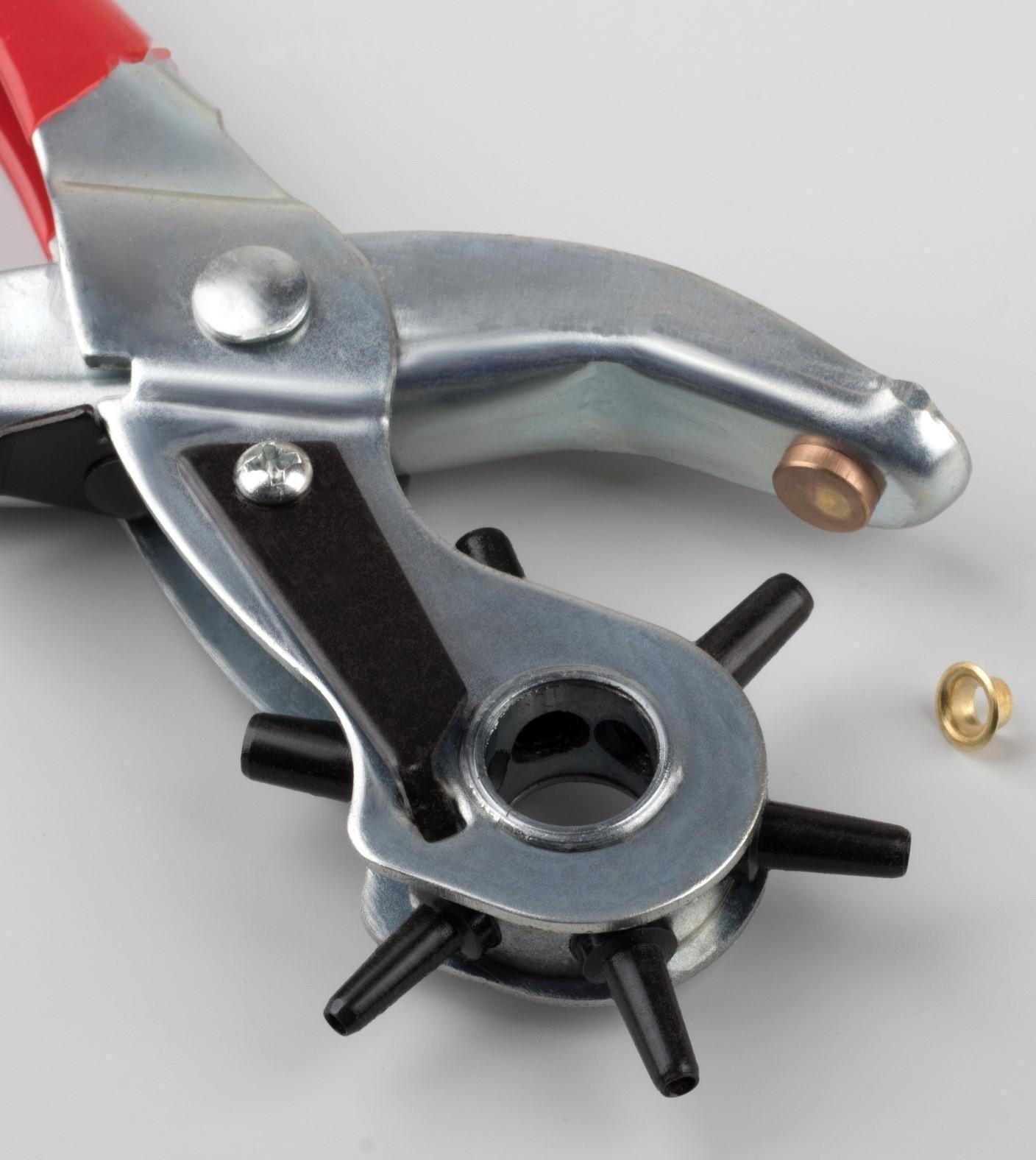 Набор щипцы-пробойник 21 × 9 см и щипцы для установки блочек 14 × 5,5 см, цвет красный