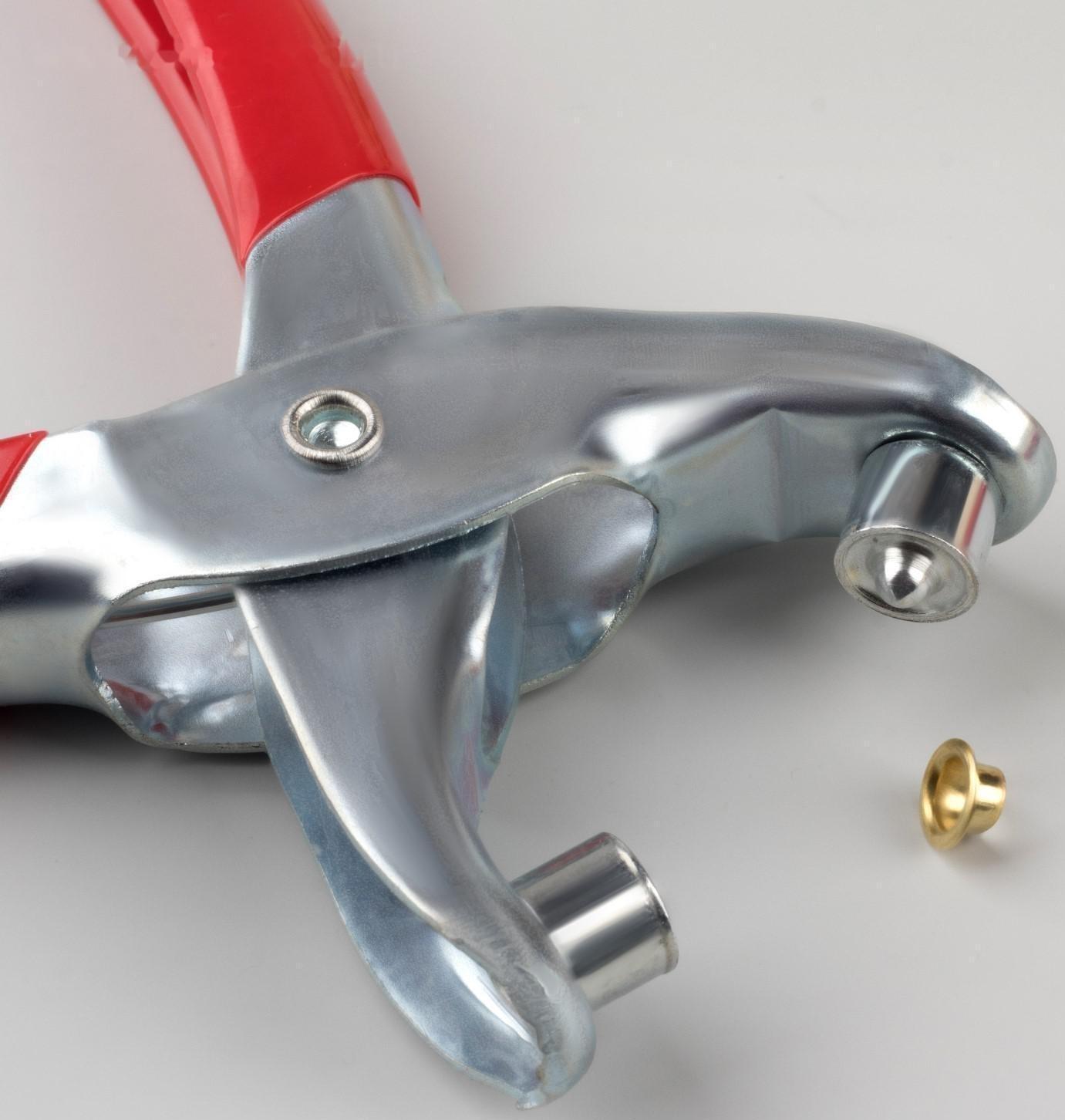 Набор щипцы-пробойник 21 × 9 см и щипцы для установки блочек 14 × 5,5 см, цвет красный