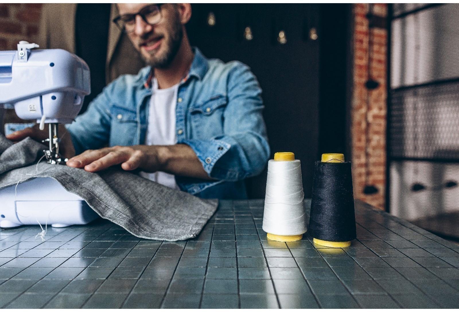 Нитки 40/2, 2700 м, цвет белый