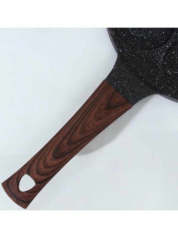 Сковорода-оладница литая Доляна «Смайлы», d=26 см, ручка soft-touch, цвет чёрный