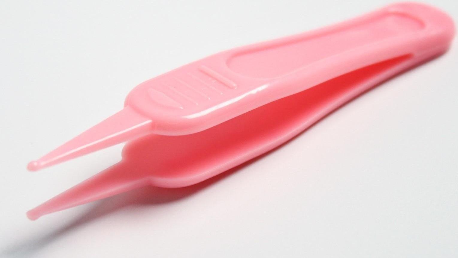 Детский маникюрный набор (ножницы, книпсер, пилка, пинцет), цвет розовый