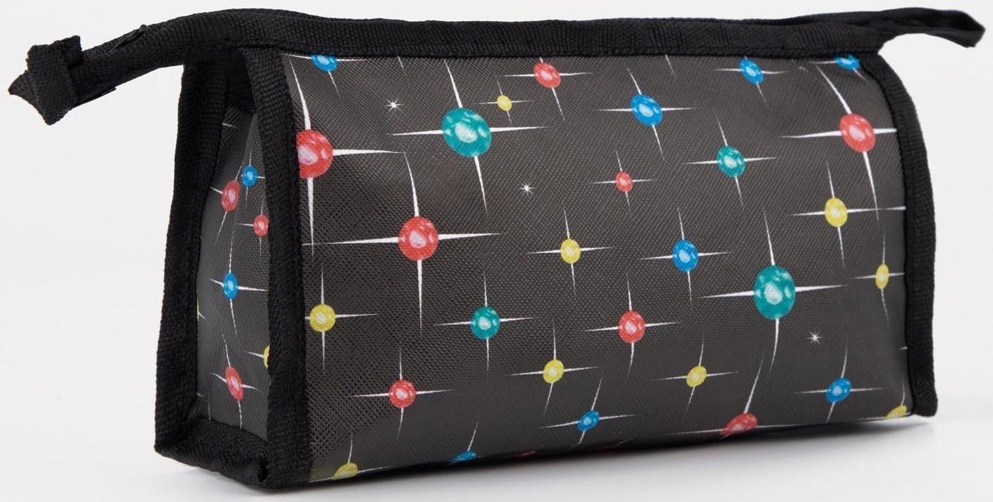 Косметичка на молнии, цвет чёрный