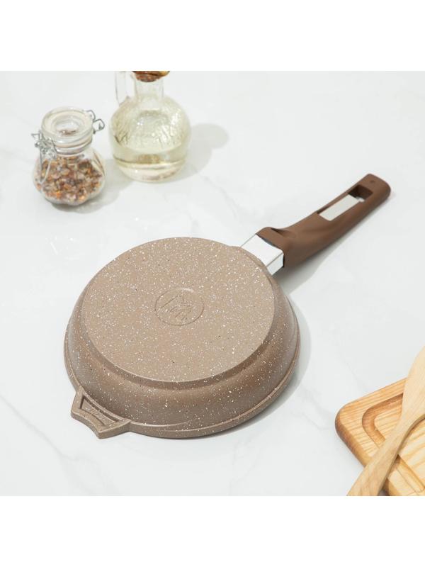 Сковорода «Гранит Brown», d=18 см, пластиковая ручка, антипригарное покрытие, цвет коричневый