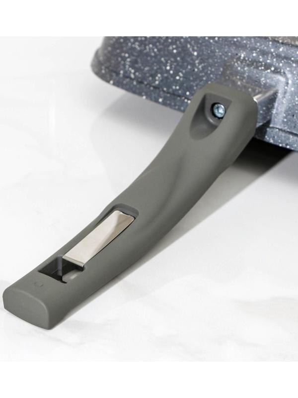 Сковорода-гриль квадратная «Гранит», 26×26 см, пластиковая ручка, стеклянная крышка, антипригарное покрытие, цвет серый