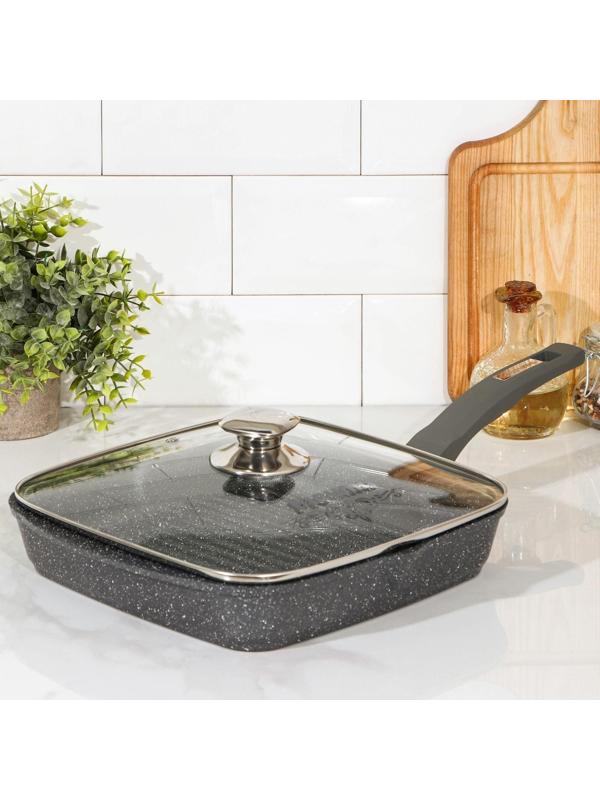 Сковорода-гриль квадратная «Гранит», 26×26 см, пластиковая ручка, стеклянная крышка, антипригарное покрытие, цвет серый