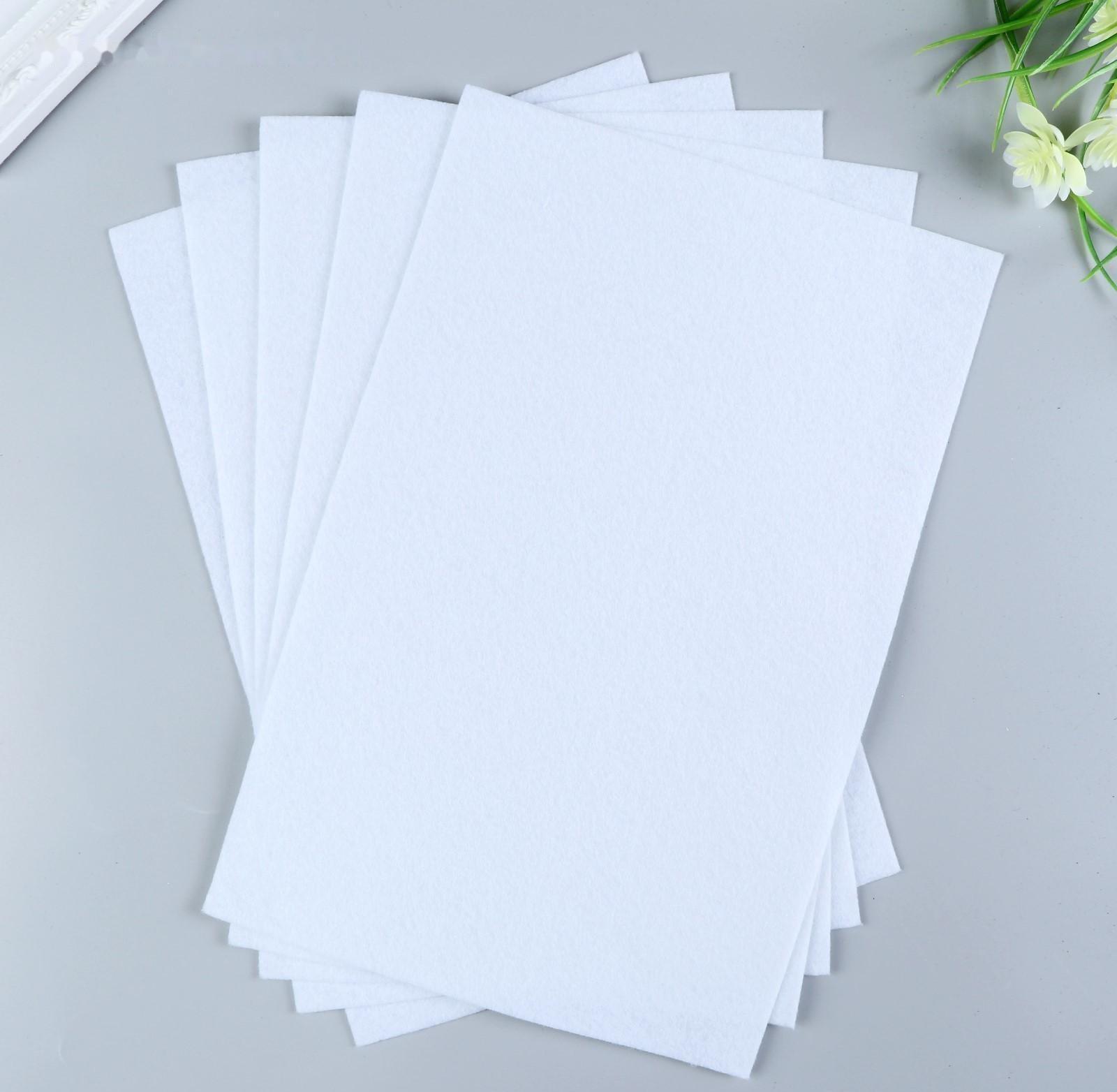 Фетр  мягкий  1 мм 20х30 см  белый