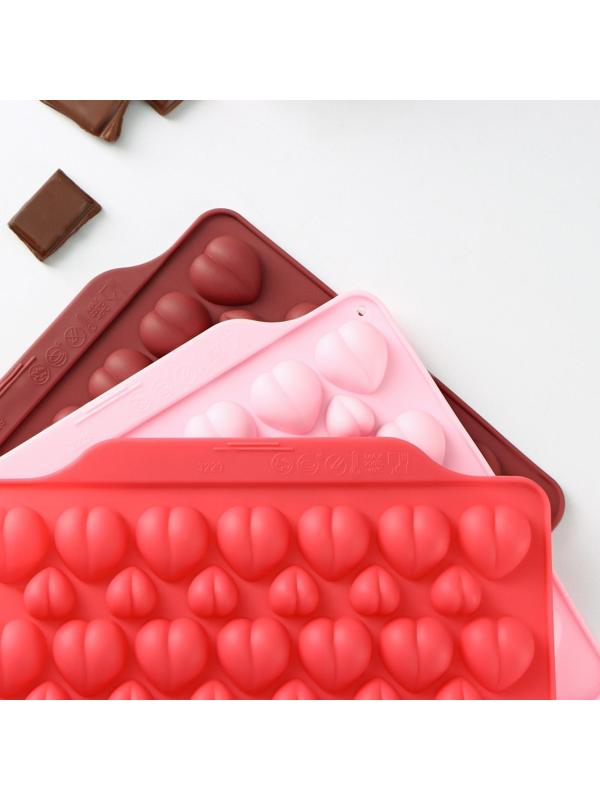 Форма для льда и кондитерских украшений Доляна «Море сердец», 18×15×1 см, силикон, 52 ячейки, цвет МИКС