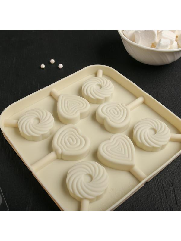 Форма для леденцов Доляна «Свидание», 14,5×14,5×1,5 см, 8 ячеек, цвет МИКС