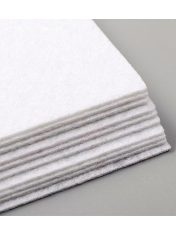 Фетр  жесткий  1 мм 20х30 см   белый