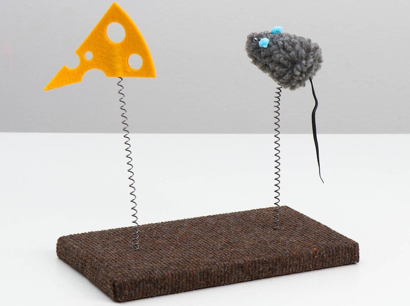 Игрушка для кошек с дразнилками 