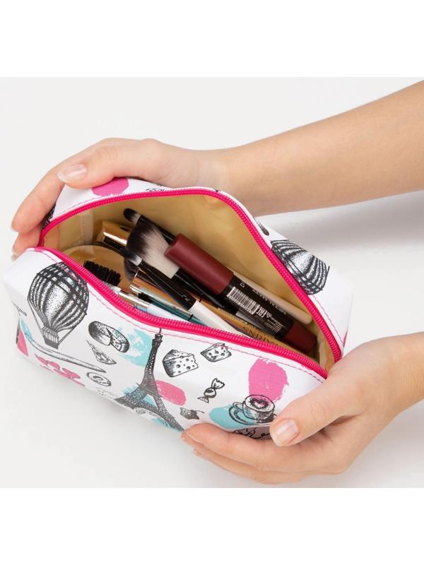 Косметичка на молнии, цвет белый