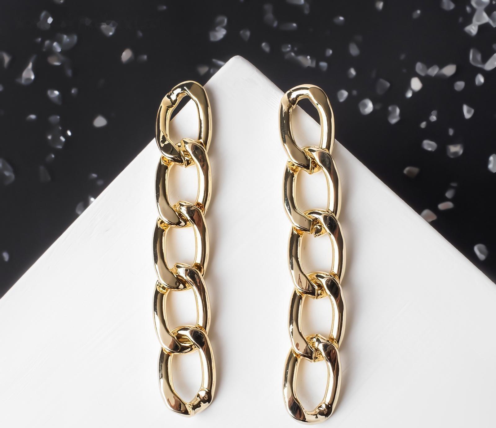 Серьги из металла 