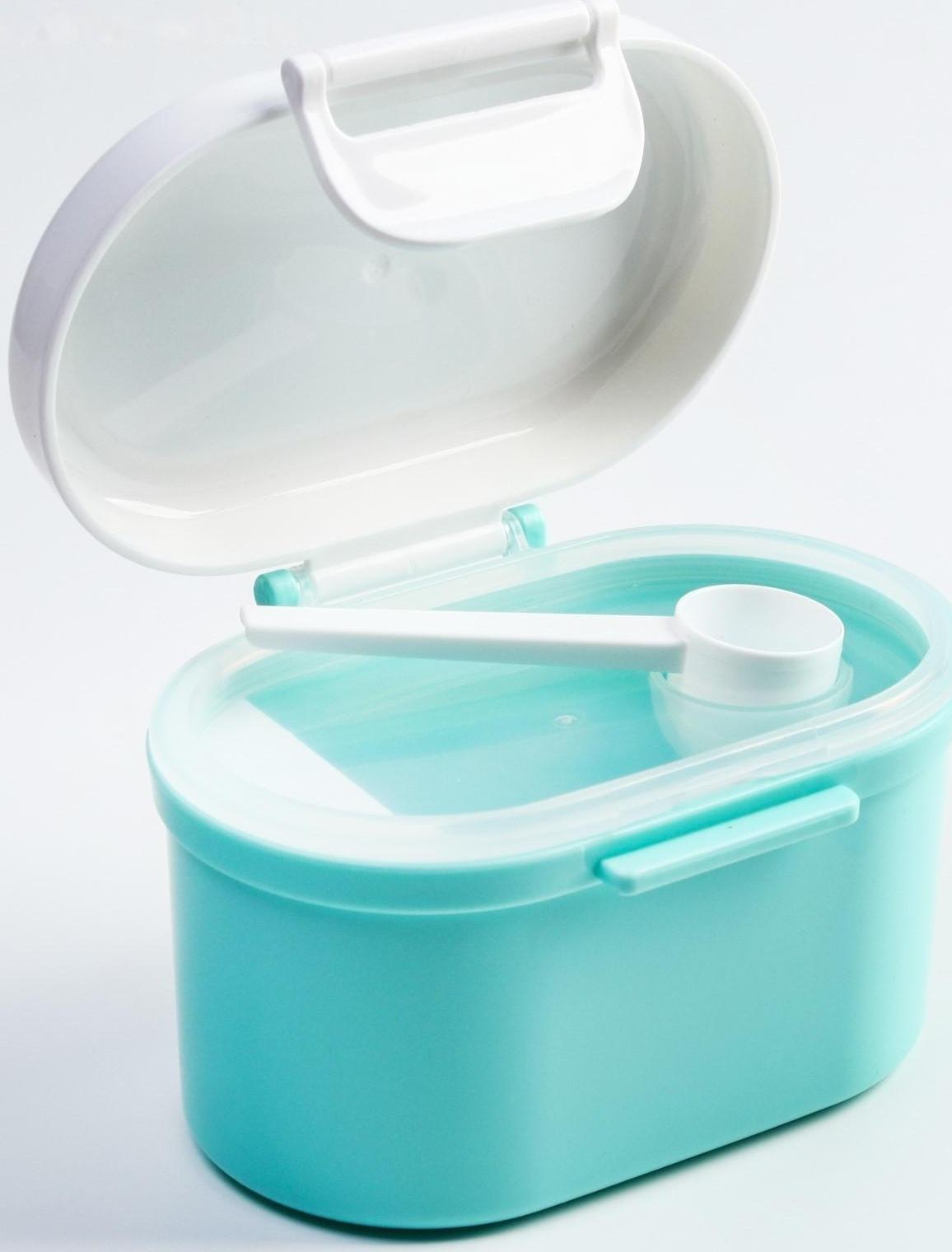 Контейнер для хранения детского питания, с ложкой, цвет МИКС