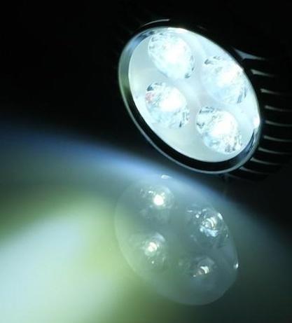 Фара cветодиодная для мототехники, 4 LED, IP65, 4 Вт, направленный свет