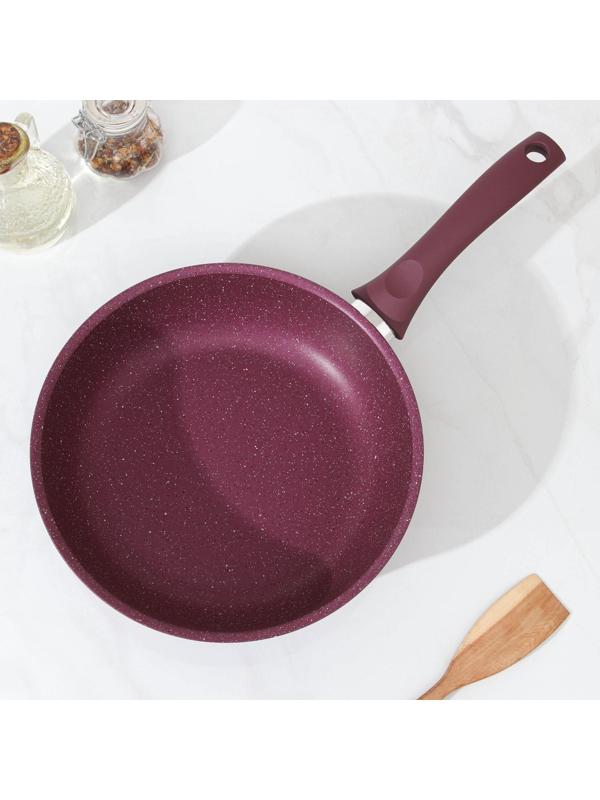 Сковорода Trendy style, d=24 см, пластиковая ручка, антипригарное покрытие, цвет фиолетовый