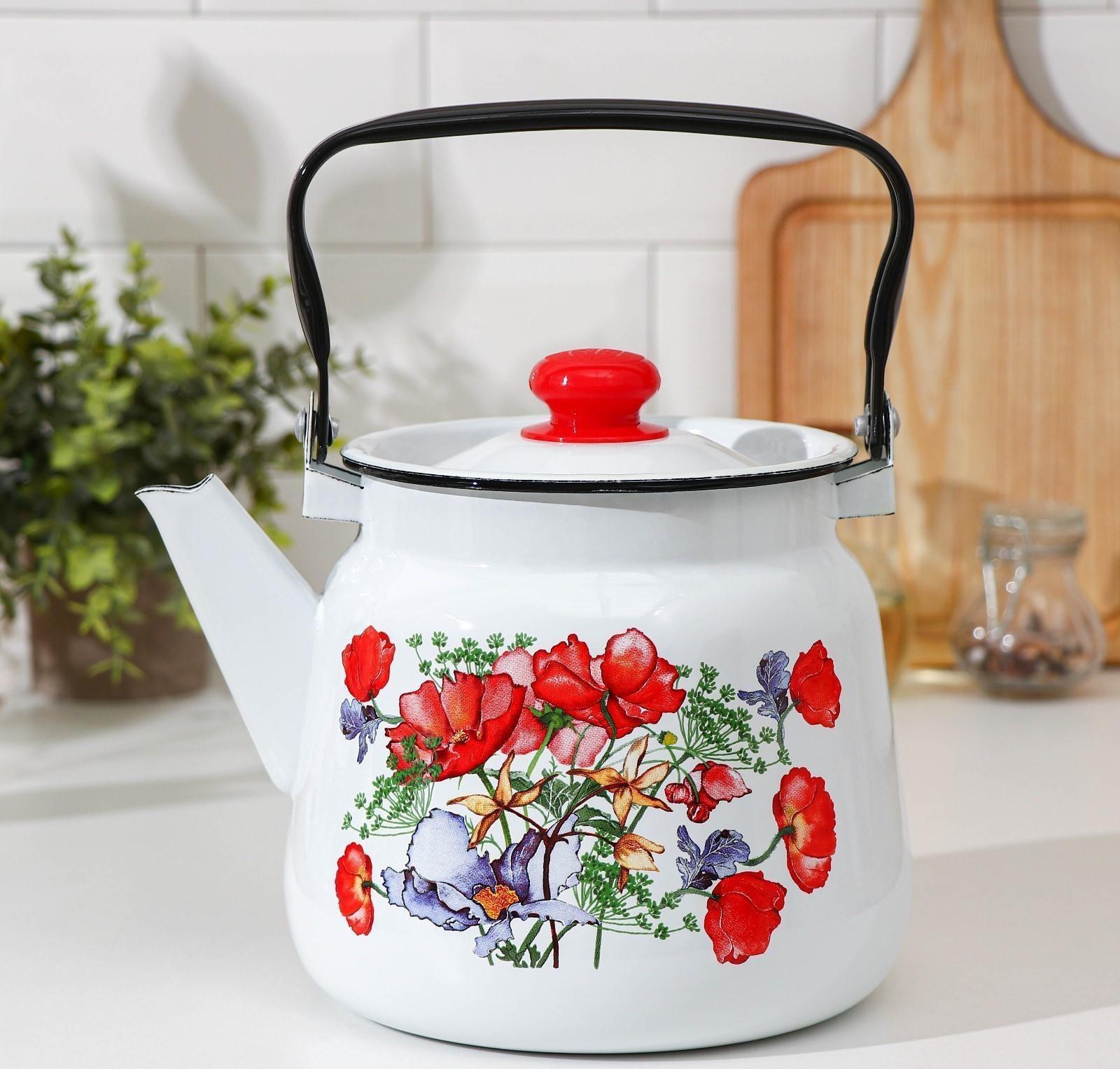 Чайник «Цветы красные», 3,5 л, белый с кнопкой, индукция, цвет белый