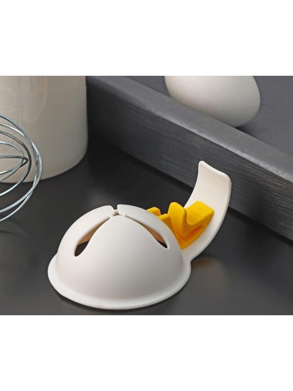 Разделитель для яиц с фиксатором, 11×7,5×3,5 см, цвет белый