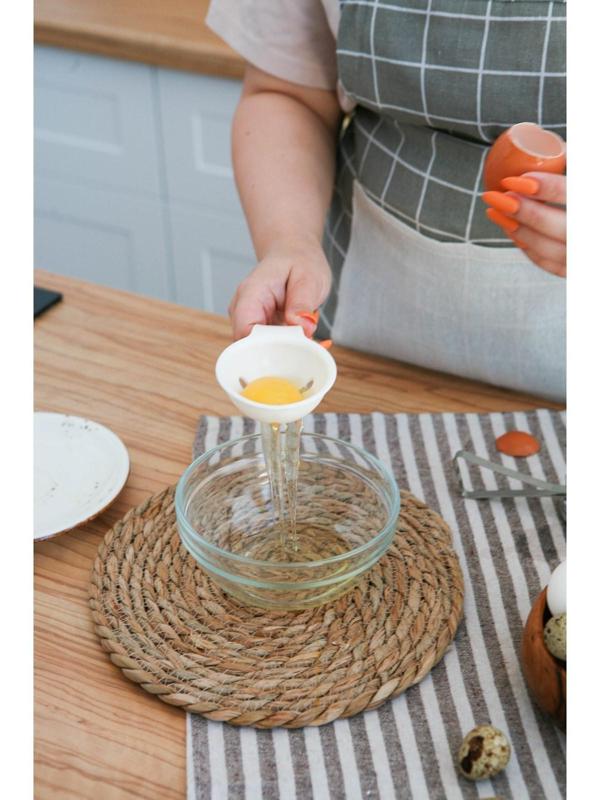 Разделитель для яиц с фиксатором, 11×7,5×3,5 см, цвет белый