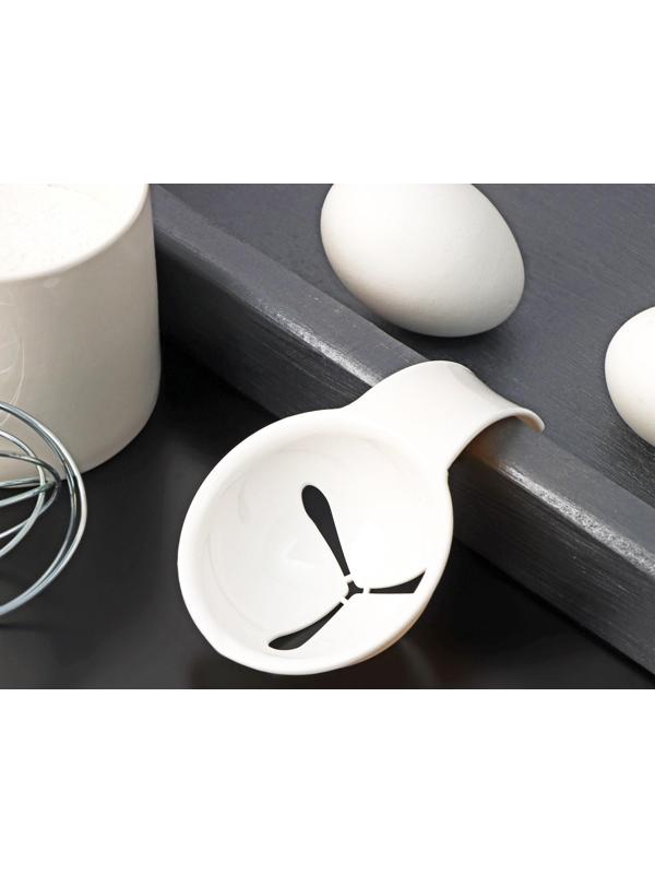 Разделитель для яиц с фиксатором, 11×7,5×3,5 см, цвет белый