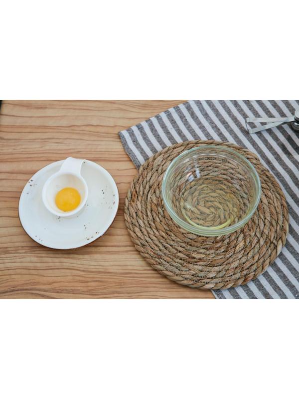 Разделитель для яиц с фиксатором, 11×7,5×3,5 см, цвет белый