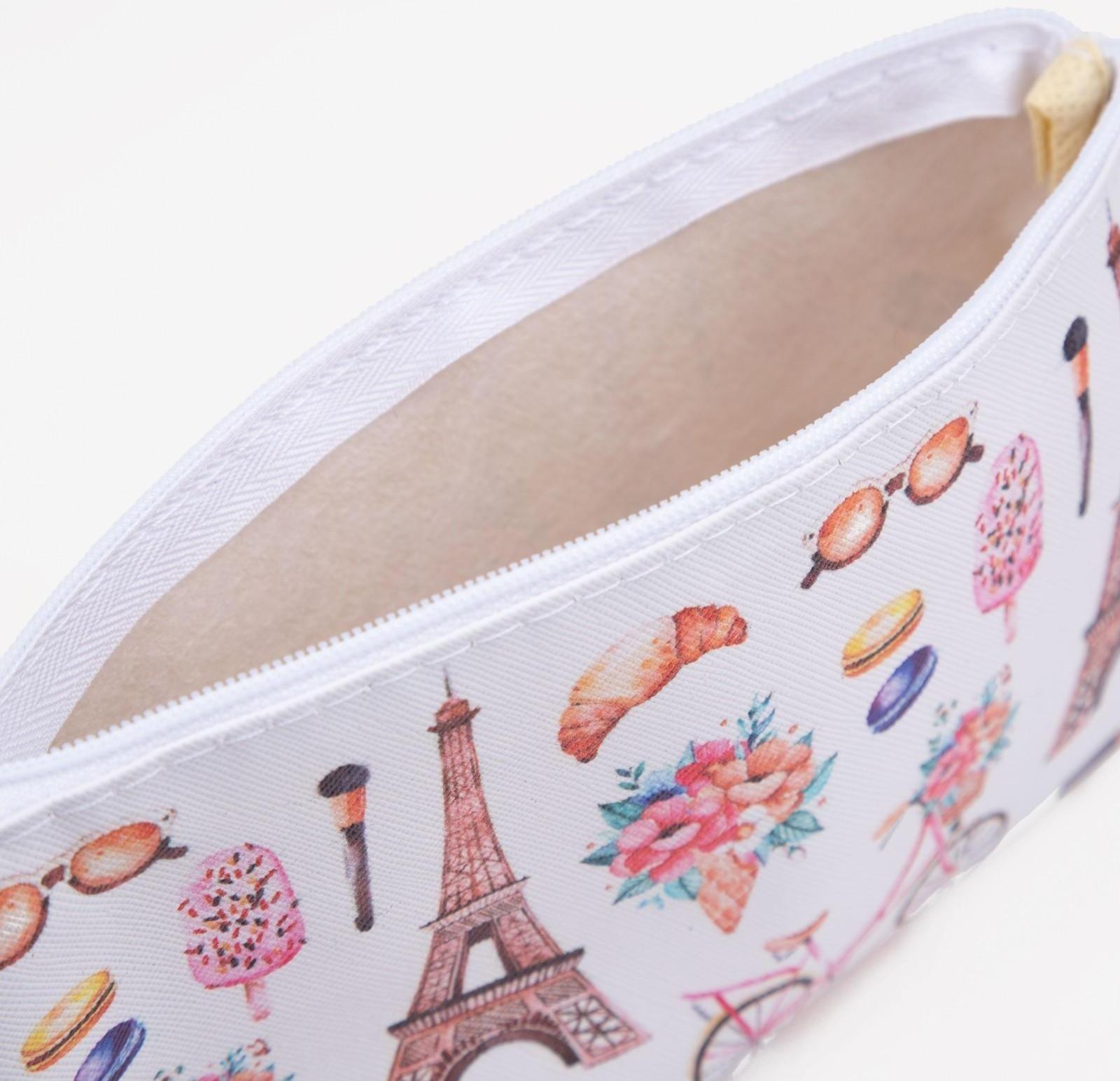 Косметичка на молнии, цвет белый/разноцветный