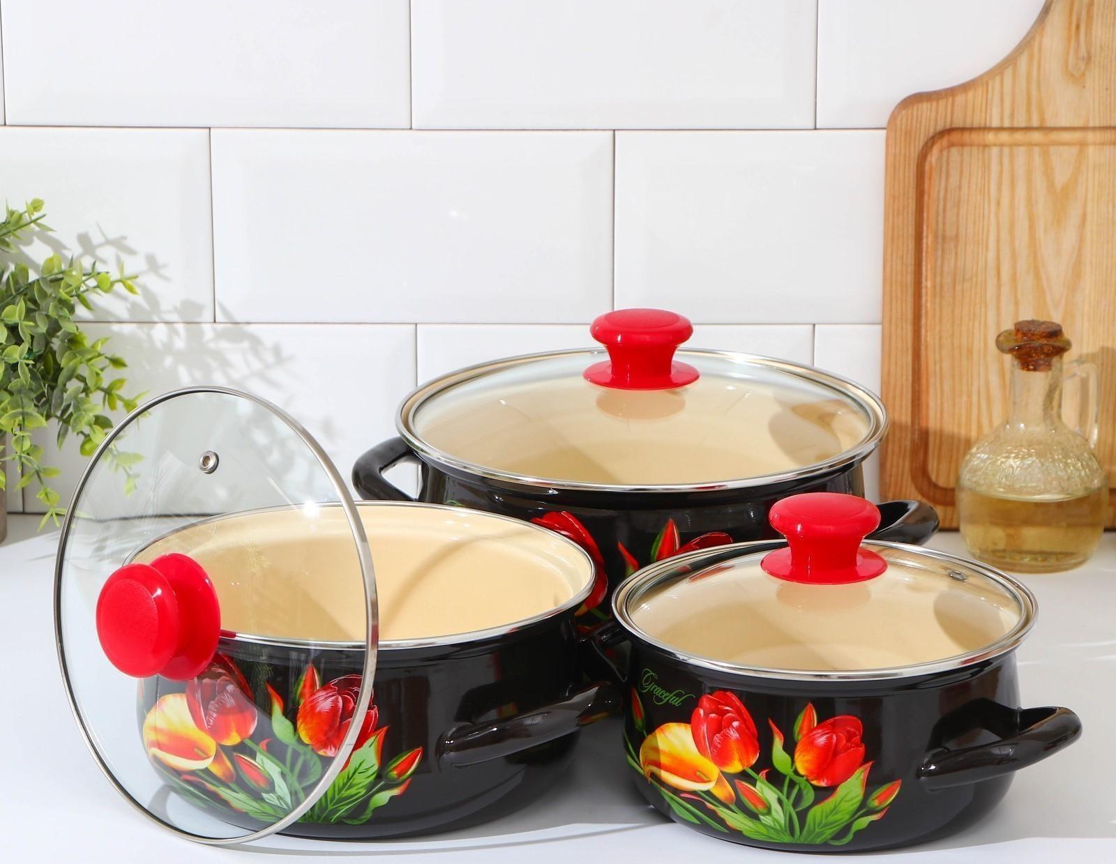 Набор кастрюль «Грациозный», 3 предмета: 1,5 л, 2 л, 3 л, крышки, индукция, цвет коричневый