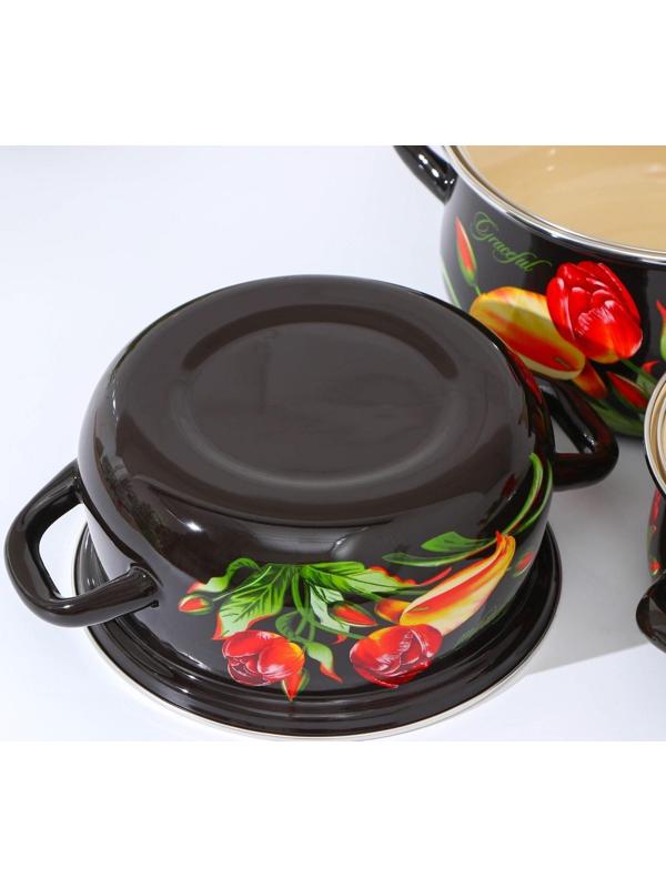 Набор кастрюль «Грациозный», 3 предмета: 1,5 л, 2 л, 3 л, крышки, индукция, цвет коричневый